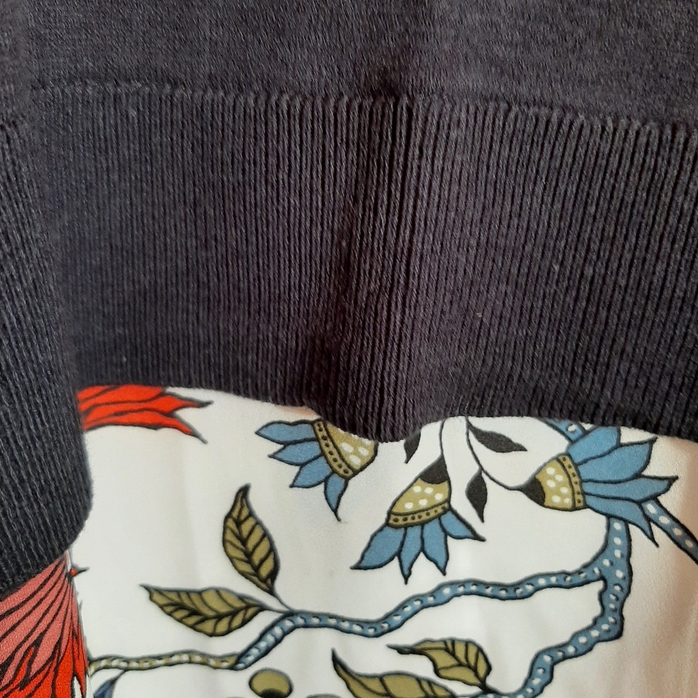 Ann Taylor Loft Knit Sweater Shirt Faux 2 Layer Folk Art Flowers - Picture 2 of 6
